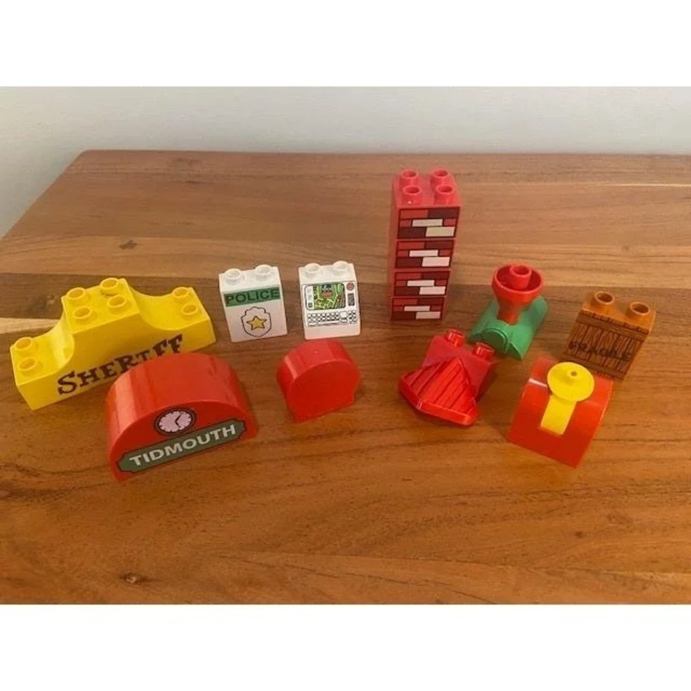 LEGO Duplo Specialty Pieces Lot of 50 Zoo Tiger Piston Cup Octan Racing Trophy